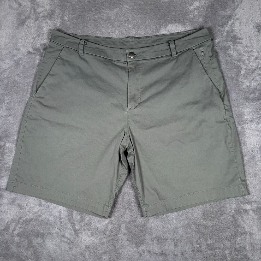 Men’s Lululemon Commission Classic Fit 9” Shorts Dark Olive Size 36